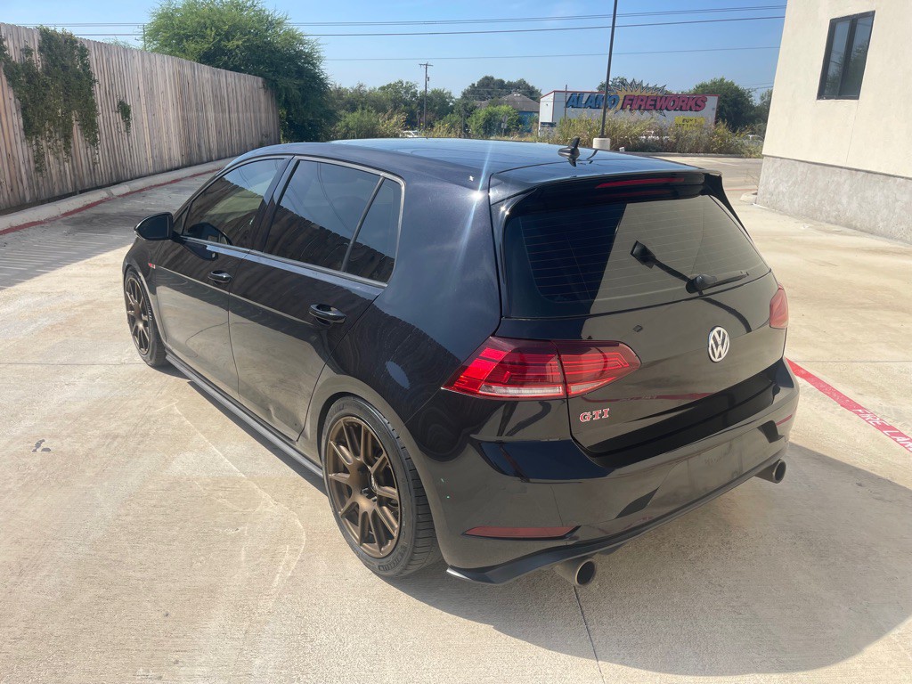 2019 Volkswagen GTI Image 6