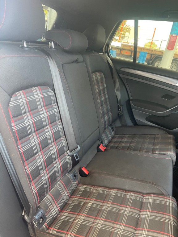 2019 Volkswagen GTI Image 11