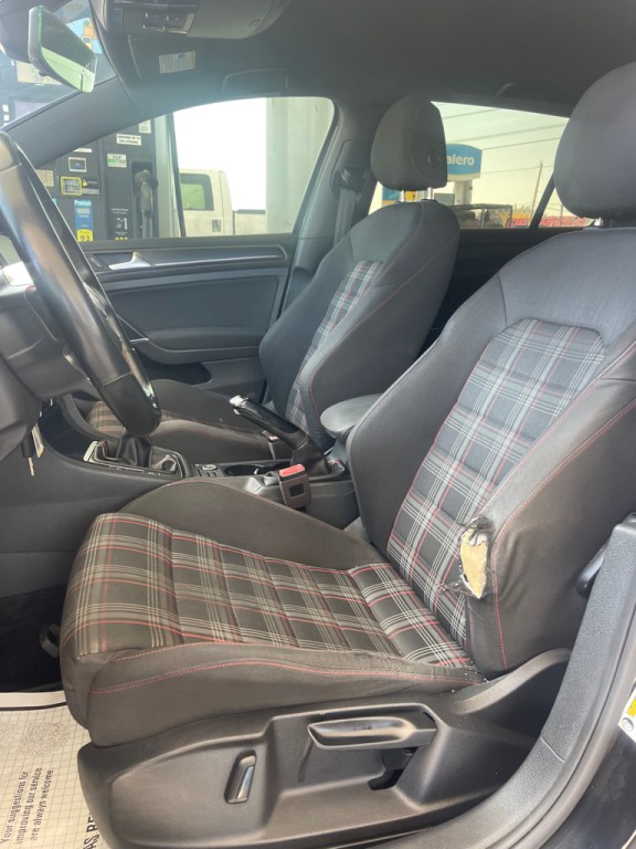 2019 Volkswagen GTI Image 15