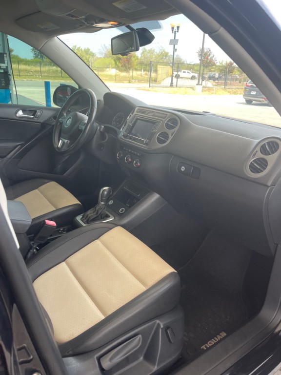 2016 Volkswagen Tiguan Image 14