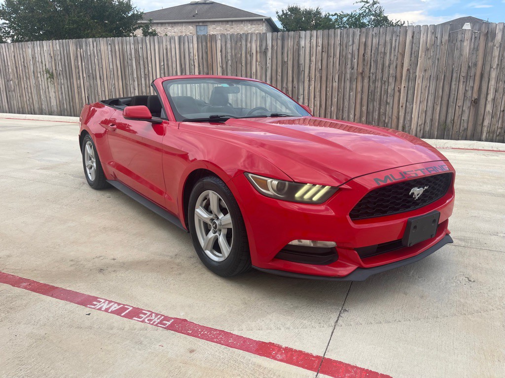 2016 Ford Mustang Image 2