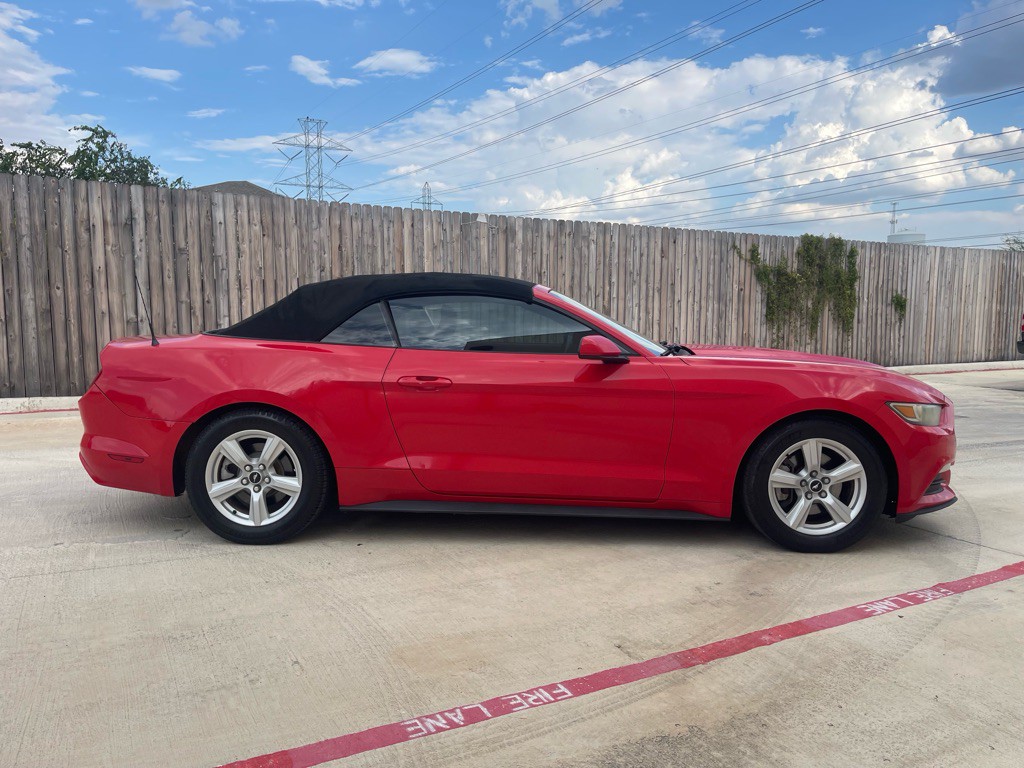 2016 Ford Mustang Image 6