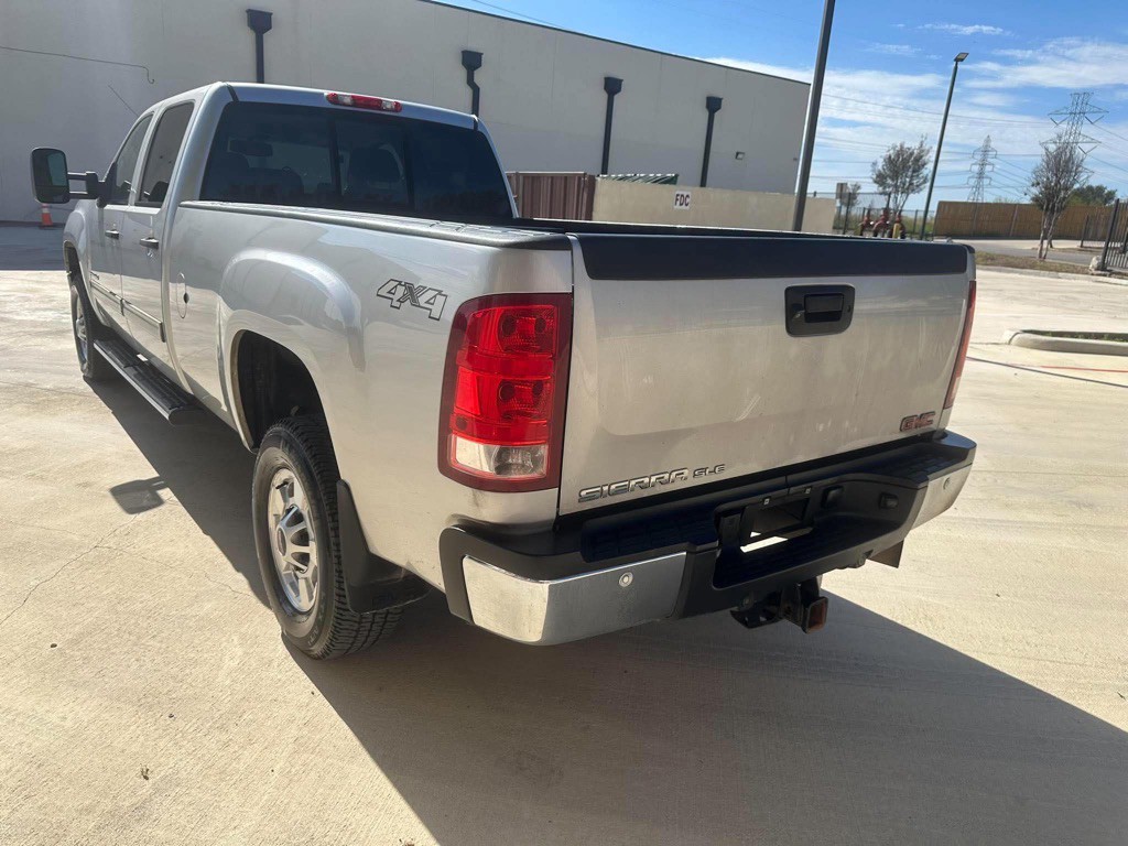 2011 GMC Sierra Image 5