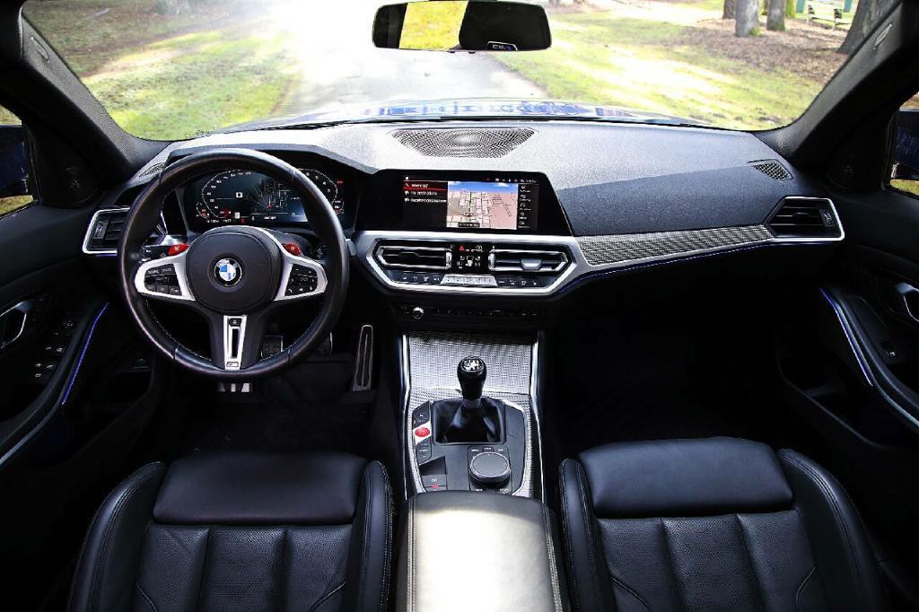 2022 BMW M3 Image 20