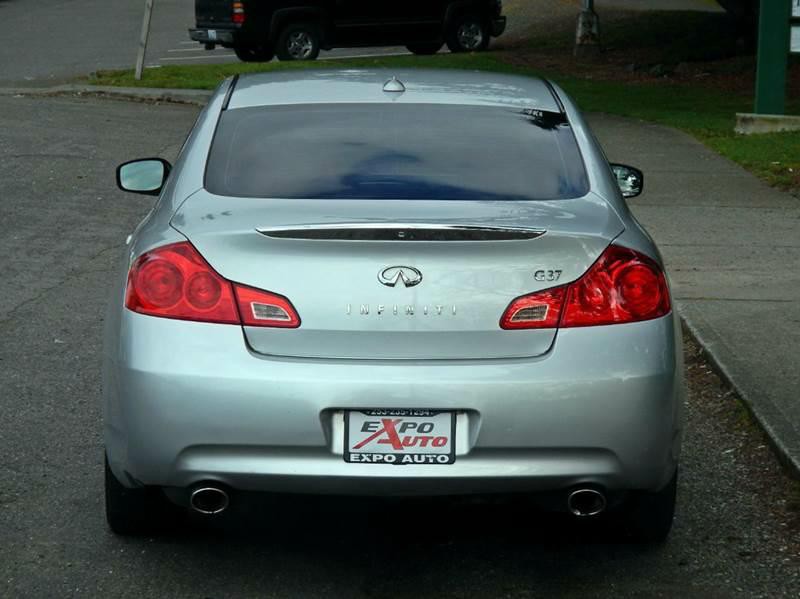 2009 INFINITI G37 Image 6