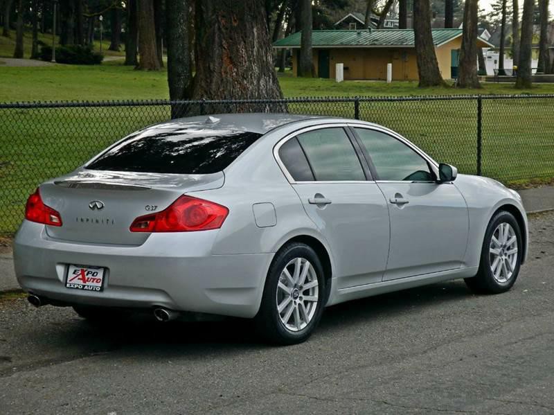 2009 INFINITI G37 Image 8
