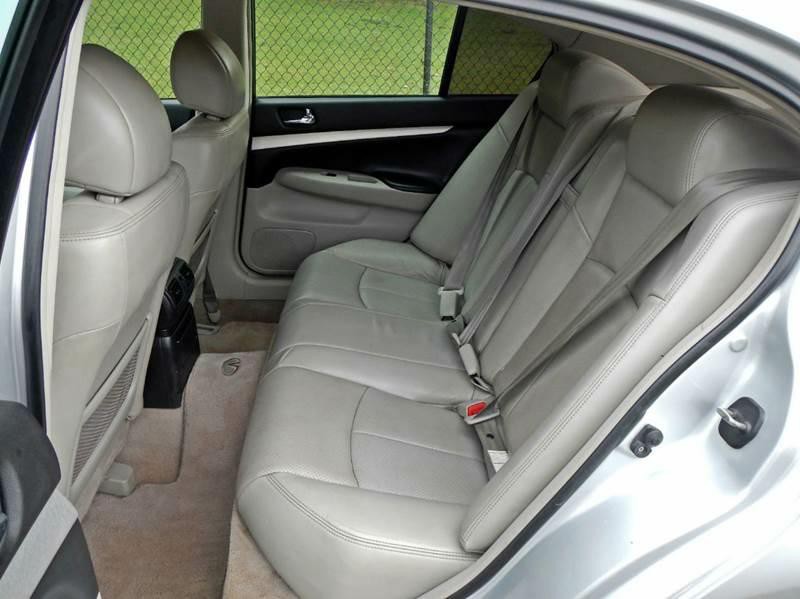 2009 INFINITI G37 Image 18