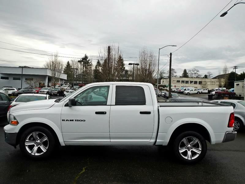 2012 RAM 1500 Image 3