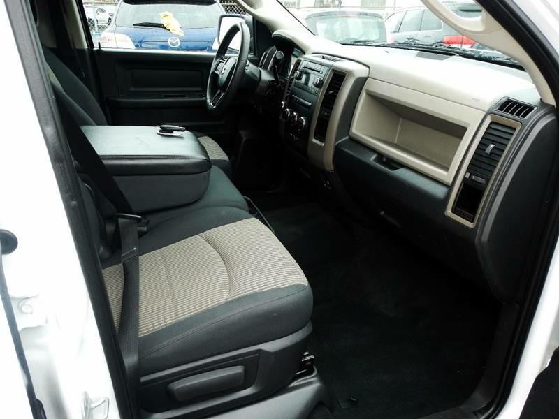 2012 RAM 1500 Image 17