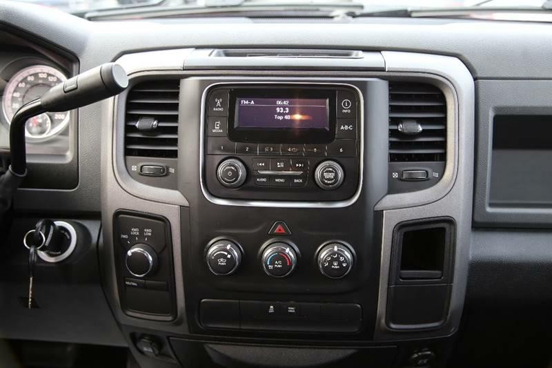 2013 RAM 1500 Image 16