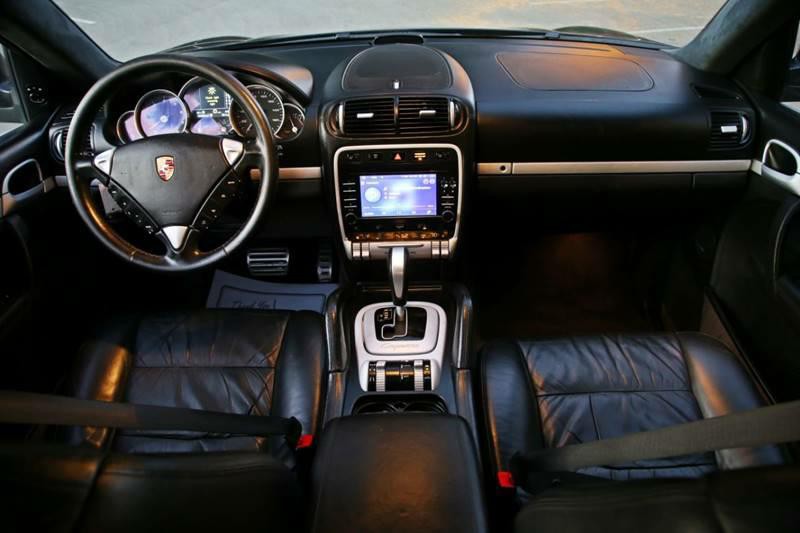 2006 Porsche Cayenne Image 20