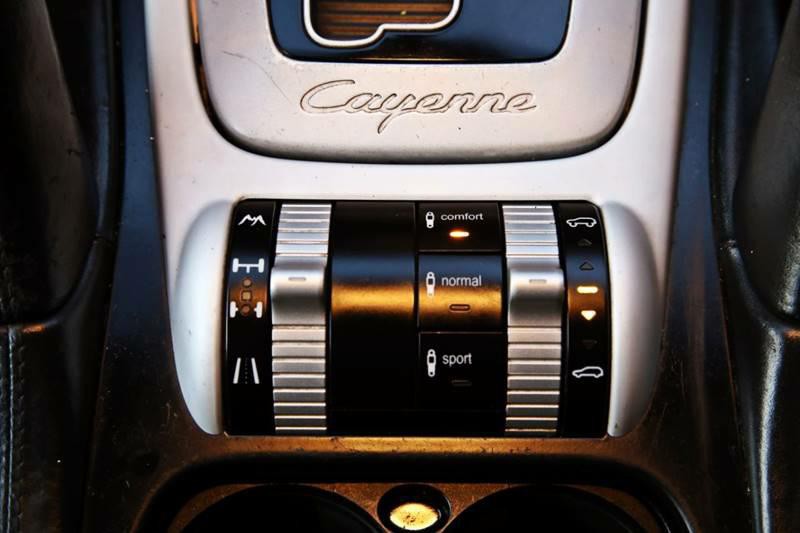 2006 Porsche Cayenne Image 22