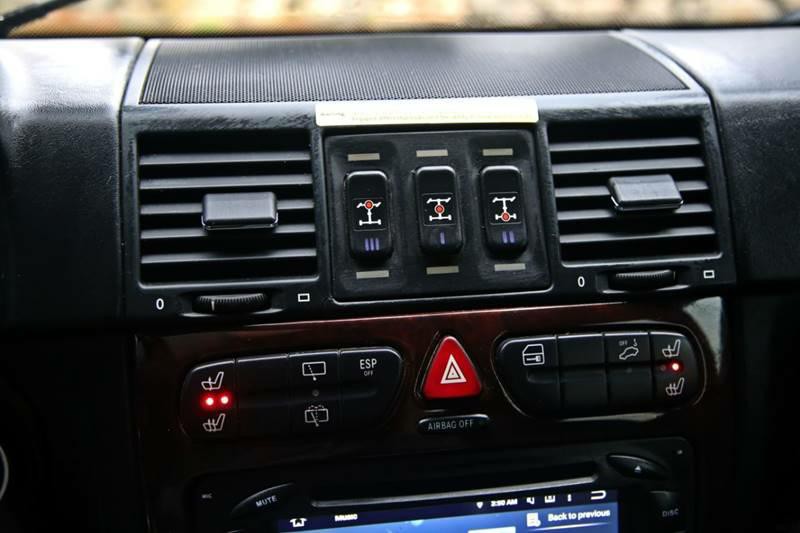 2003 Mercedes-Benz G-Class Image 22