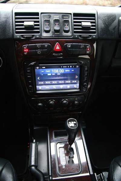 2003 Mercedes-Benz G-Class Image 23