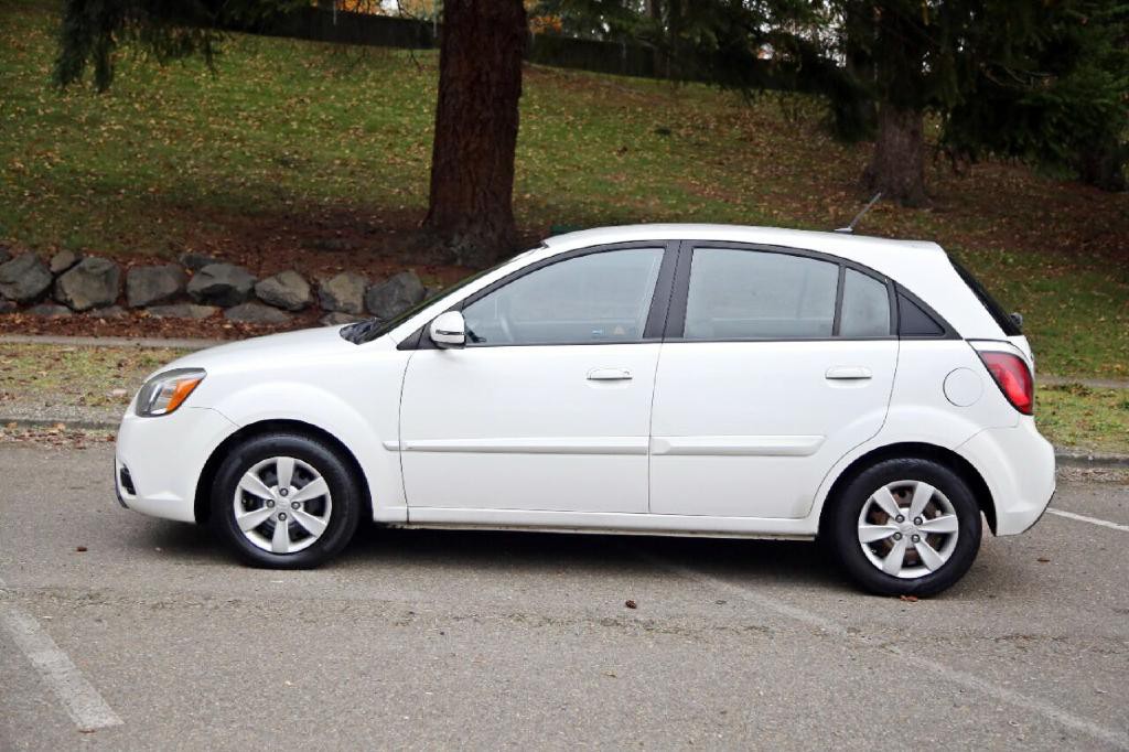 2010 Kia Rio Image 4