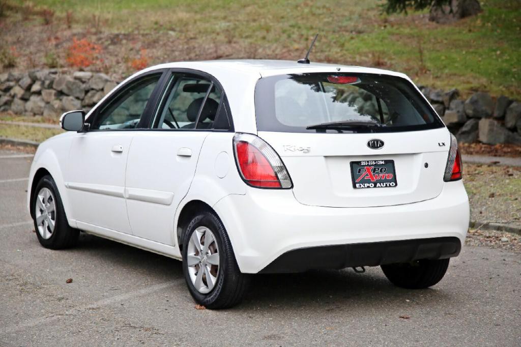 2010 Kia Rio Image 6