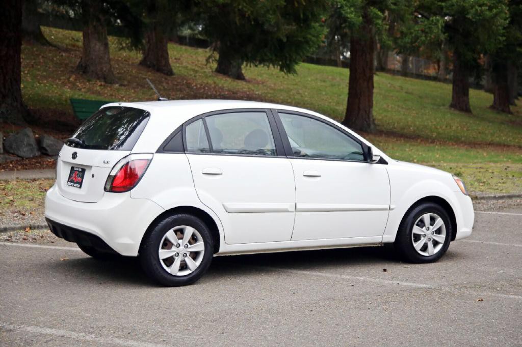 2010 Kia Rio Image 9