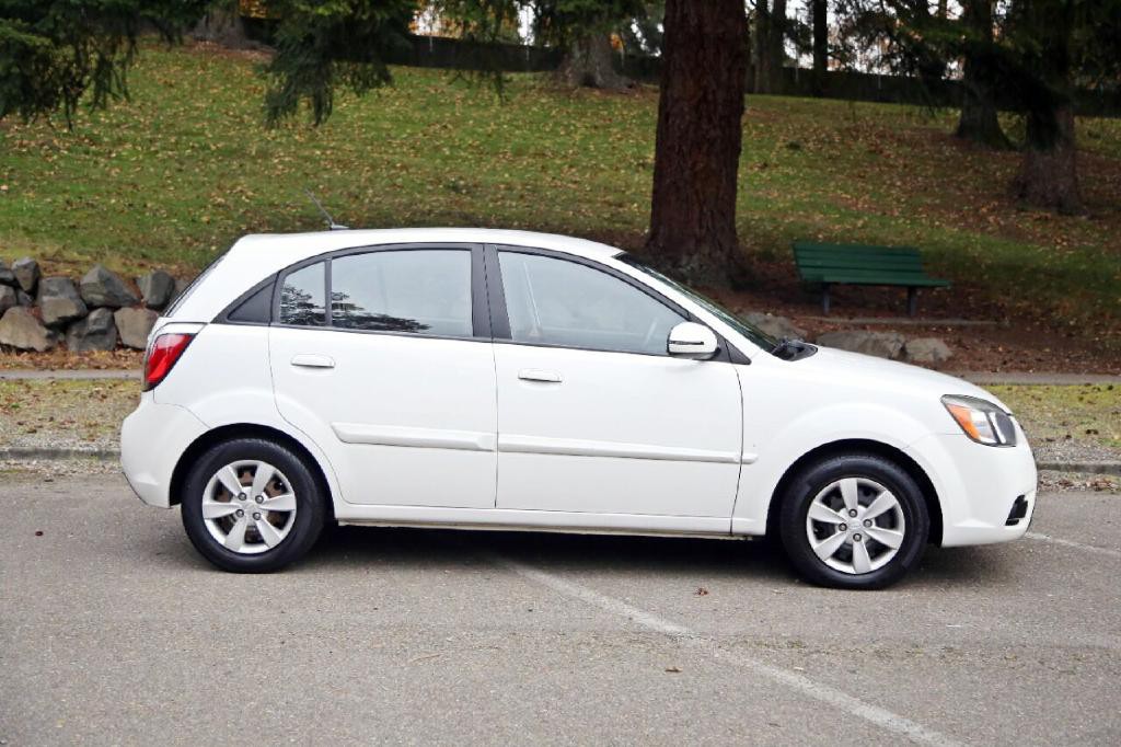2010 Kia Rio Image 10