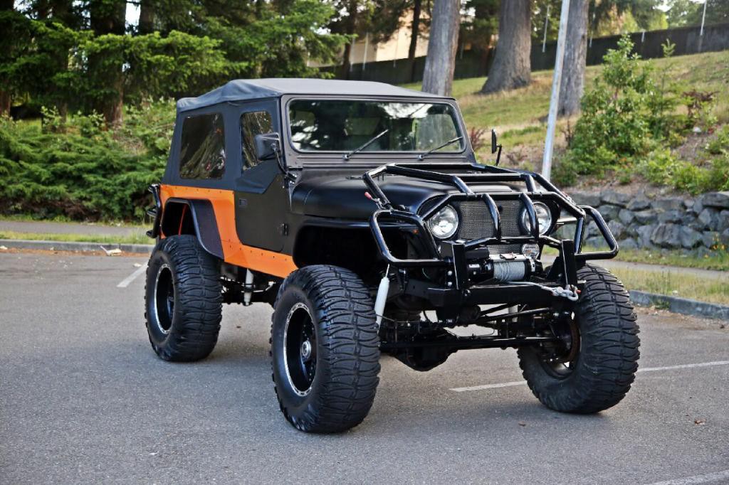 1984 Jeep Scrambler Image 12
