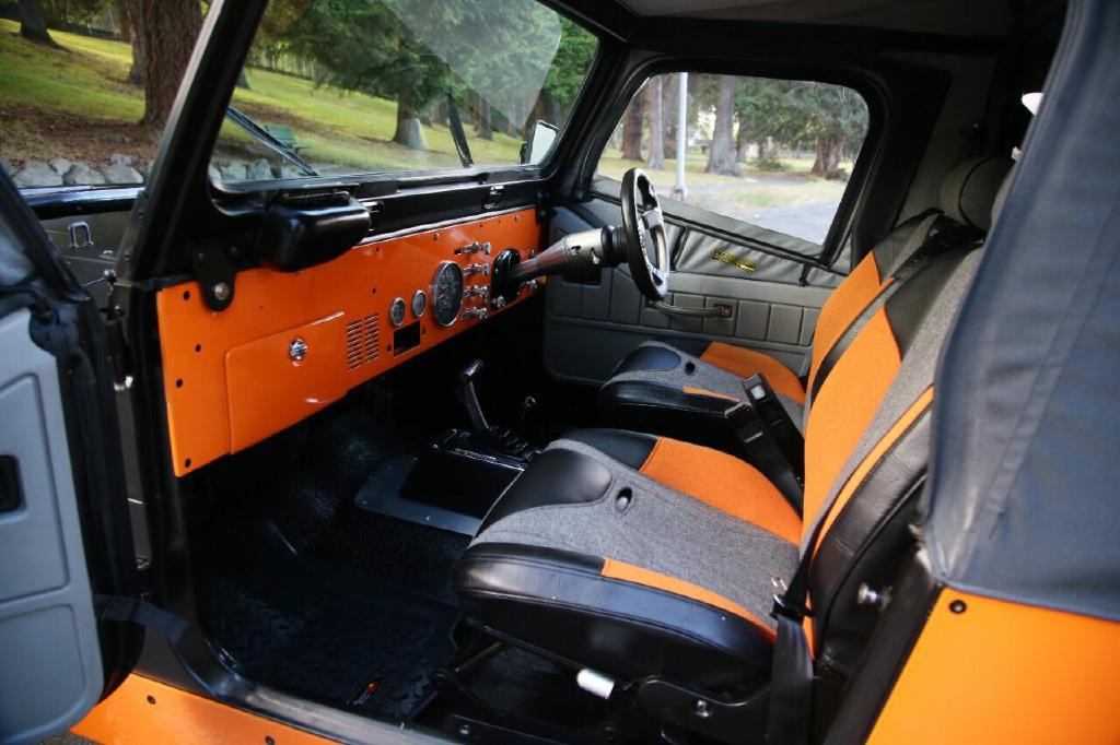 1984 Jeep Scrambler Image 18