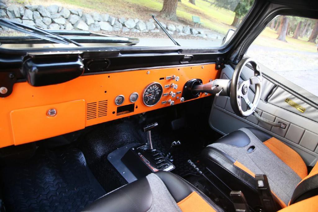1984 Jeep Scrambler Image 20