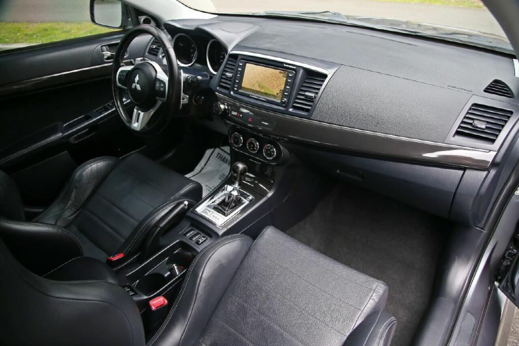 2011 Mitsubishi Lancer Image 18