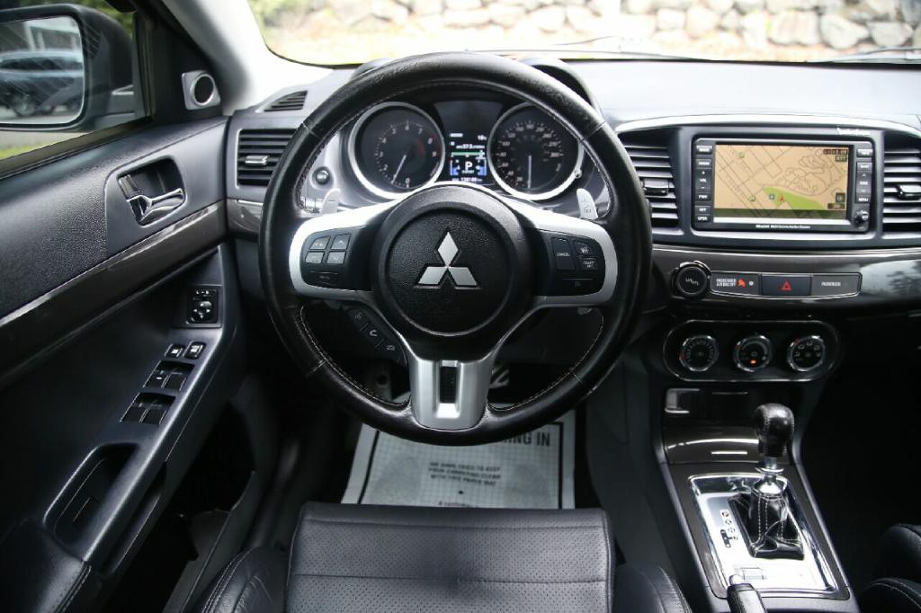 2011 Mitsubishi Lancer Image 22