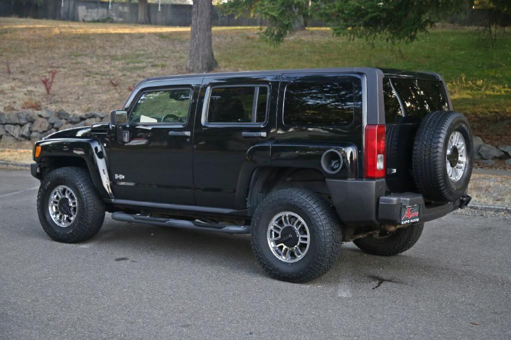 2007 HUMMER H3 Image 5