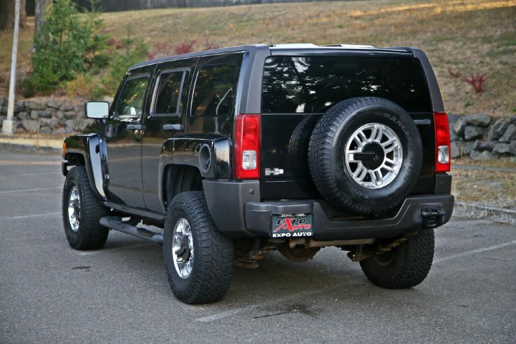 2007 HUMMER H3 Image 6