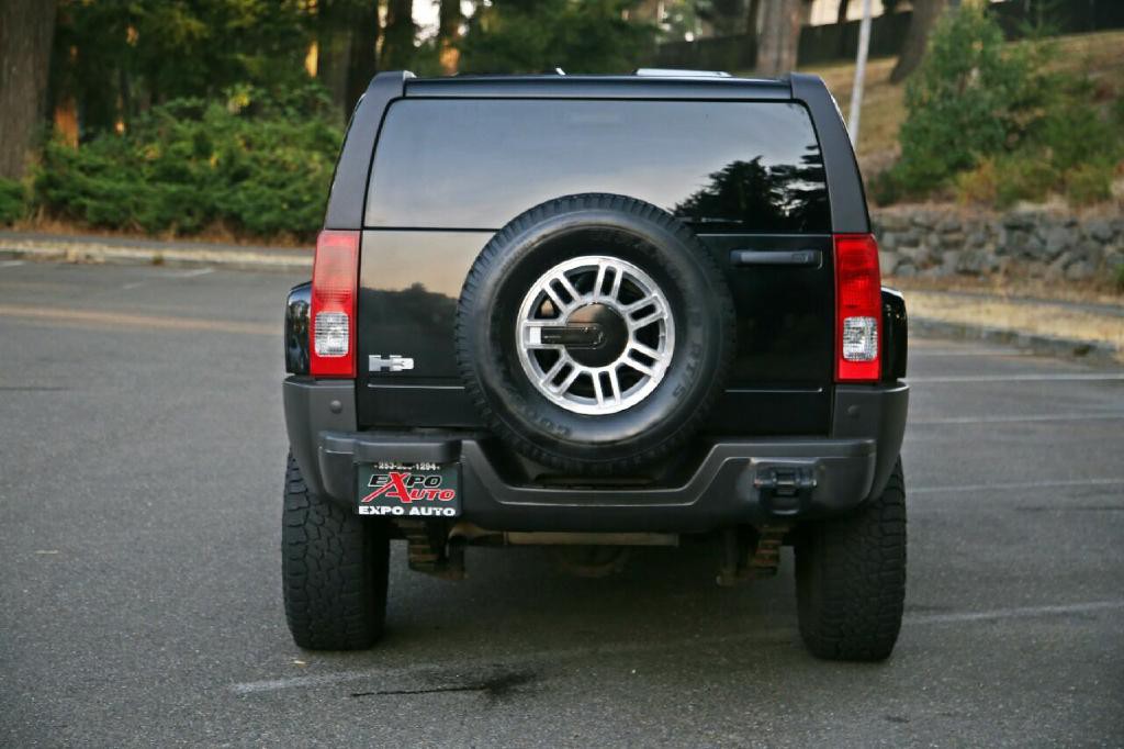 2007 HUMMER H3 Image 7
