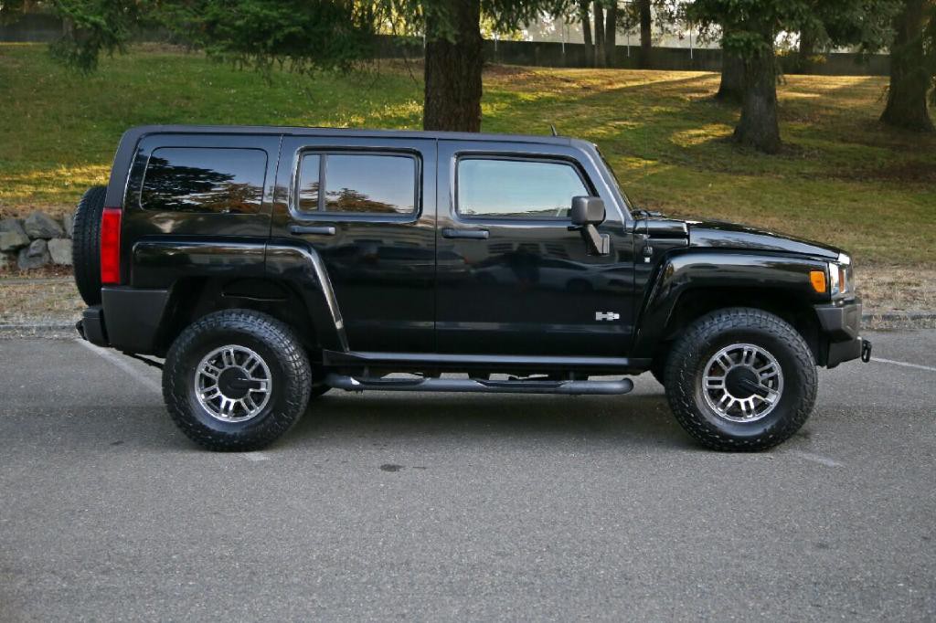 2007 HUMMER H3 Image 10