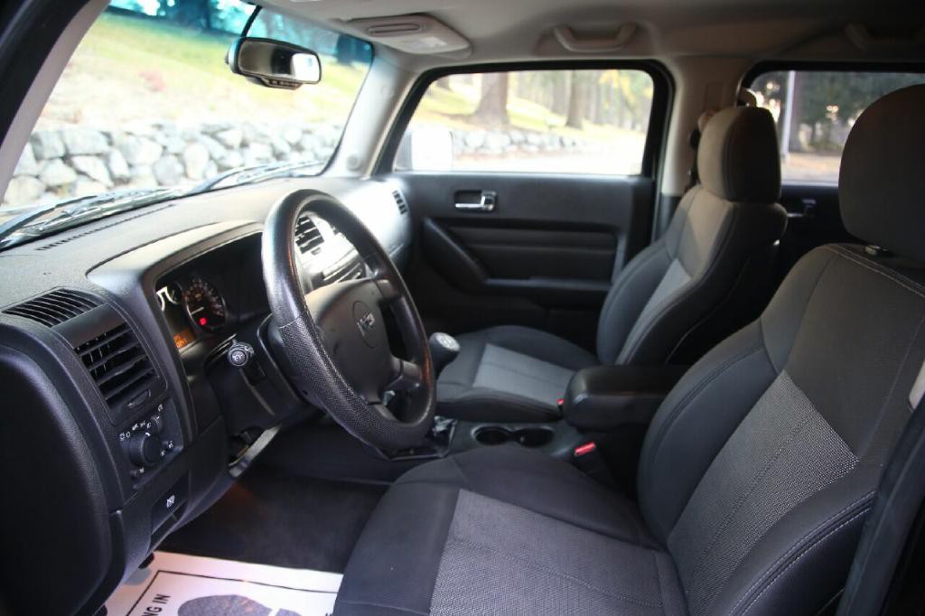2007 HUMMER H3 Image 14