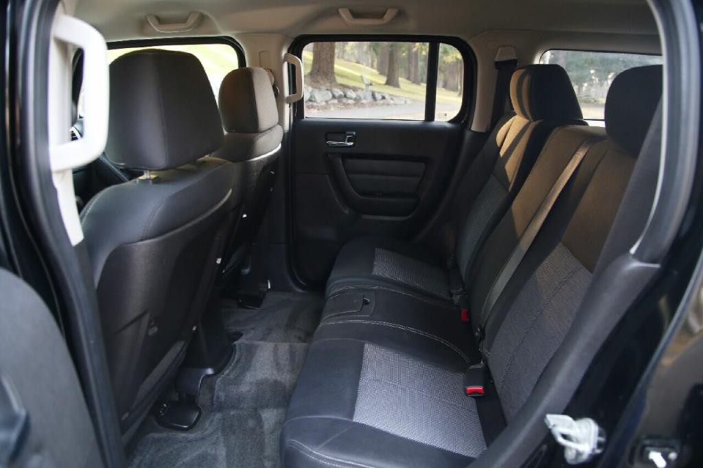 2007 HUMMER H3 Image 15
