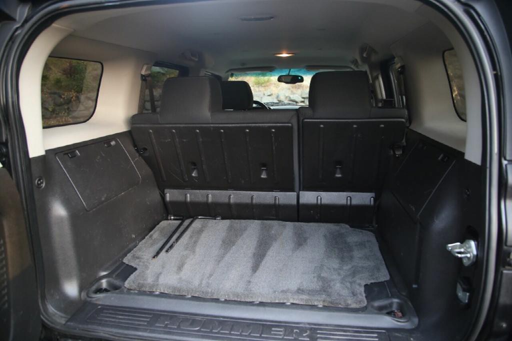 2007 HUMMER H3 Image 16