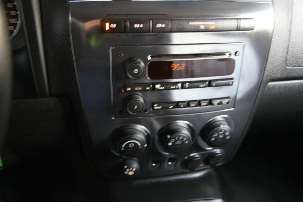 2007 HUMMER H3 Image 25