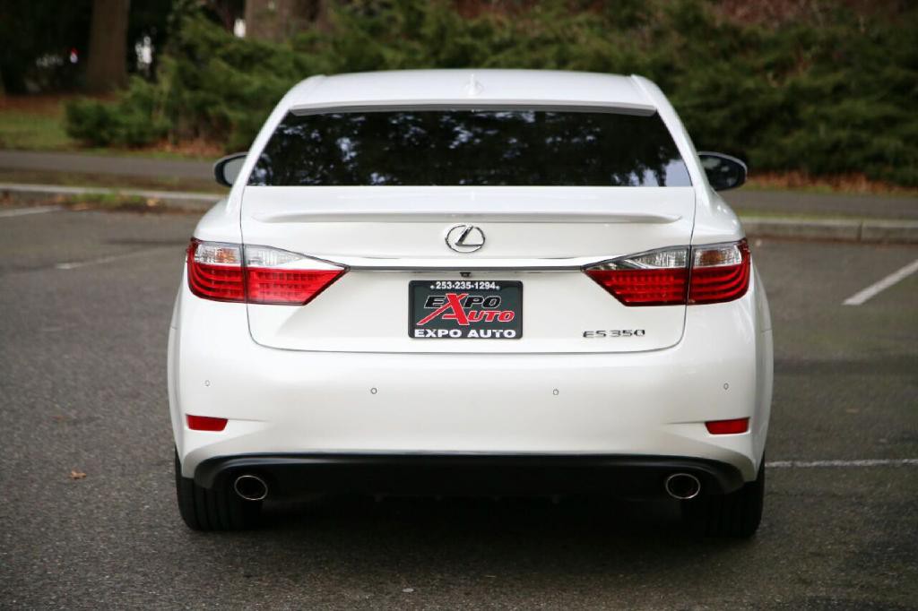 2015 Lexus ES 350 Image 6