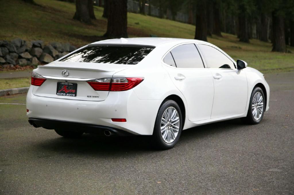 2015 Lexus ES 350 Image 7