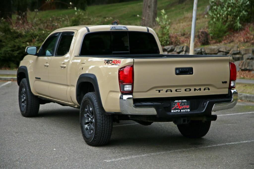 2020 Toyota Tacoma Image 6