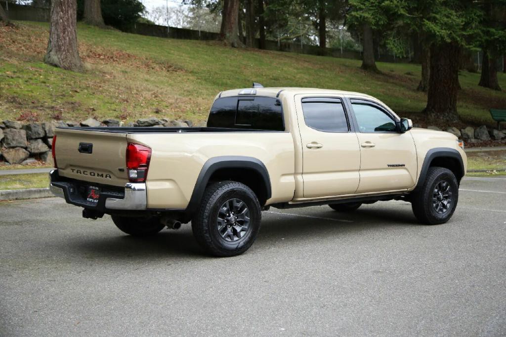 2020 Toyota Tacoma Image 9