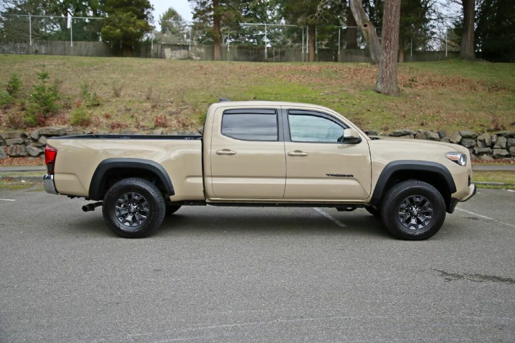 2020 Toyota Tacoma Image 10
