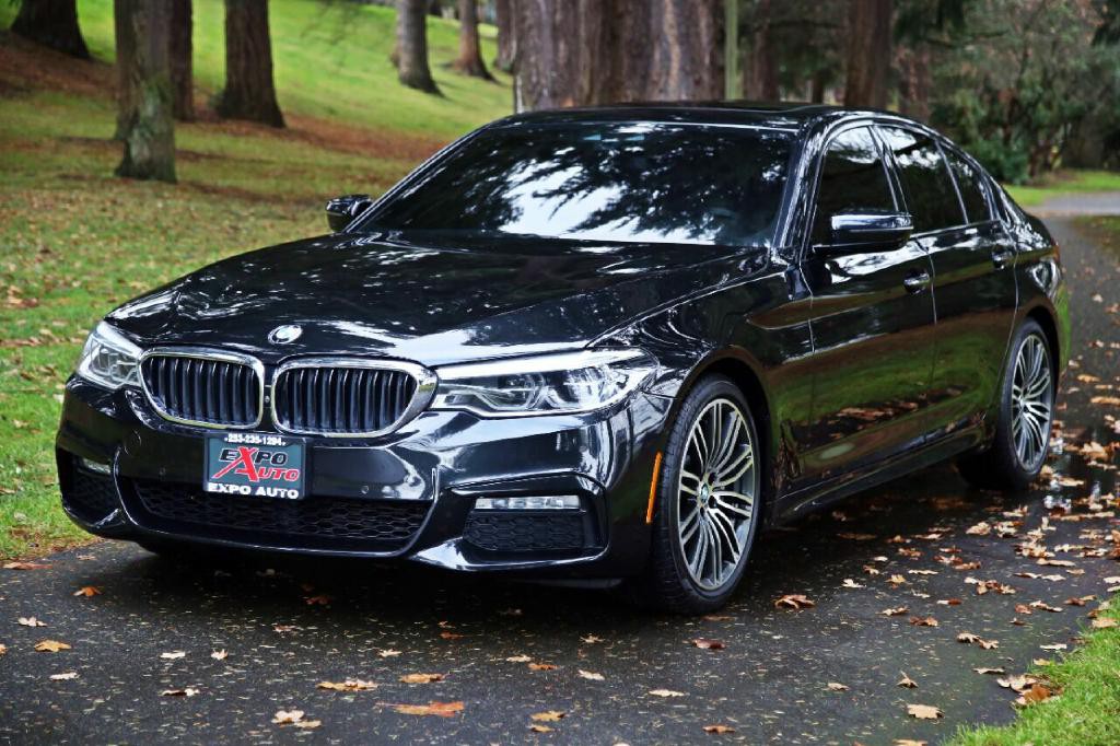 2018 BMW 5 Series Image 1