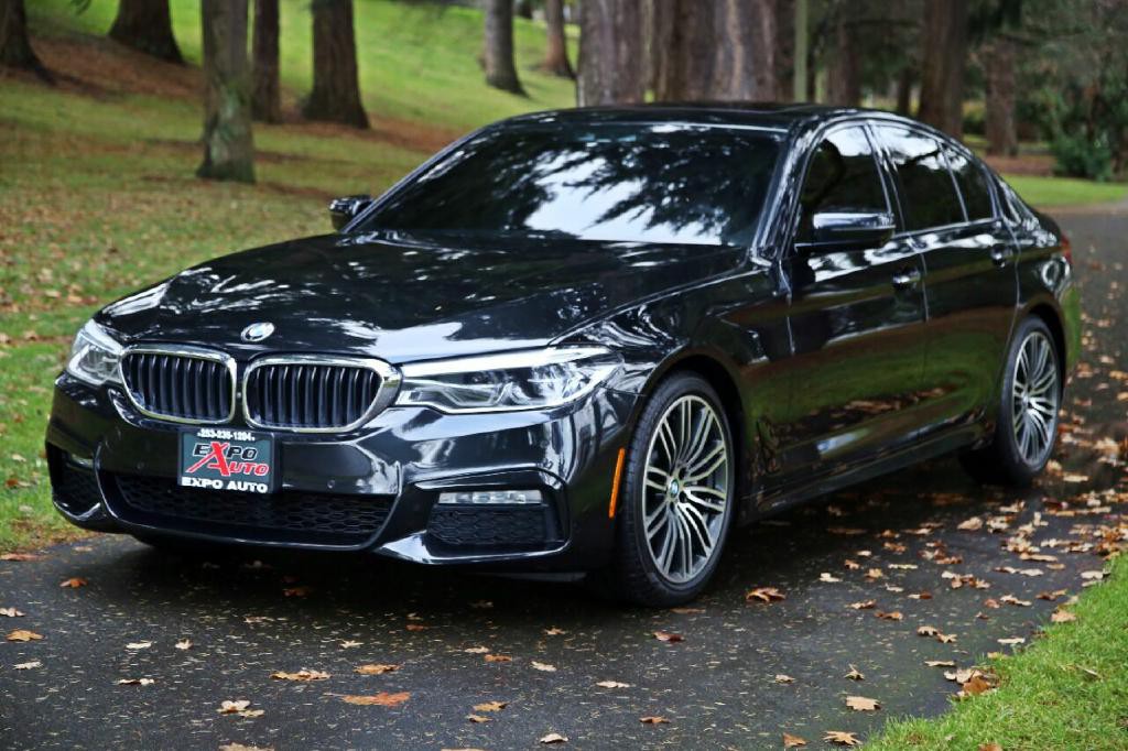 2018 BMW 5 Series Image 2