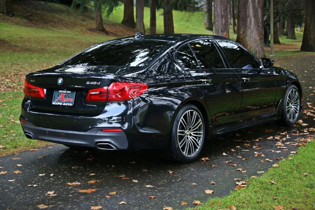 2018 BMW 5 Series Image 8