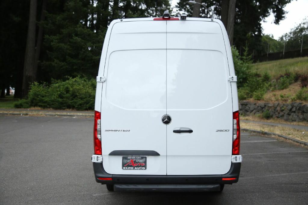 2020 Mercedes-Benz Sprinter Image 7