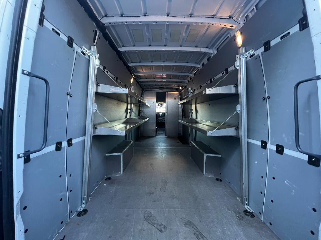 2020 Mercedes-Benz Sprinter Image 17