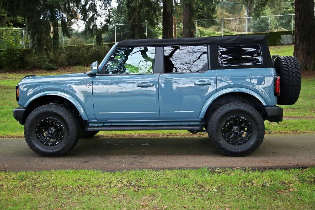 2021 Ford Bronco Image 4