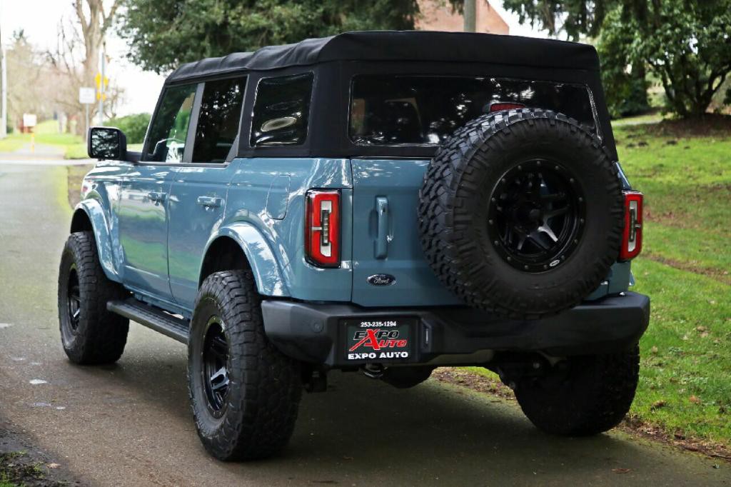 2021 Ford Bronco Image 6