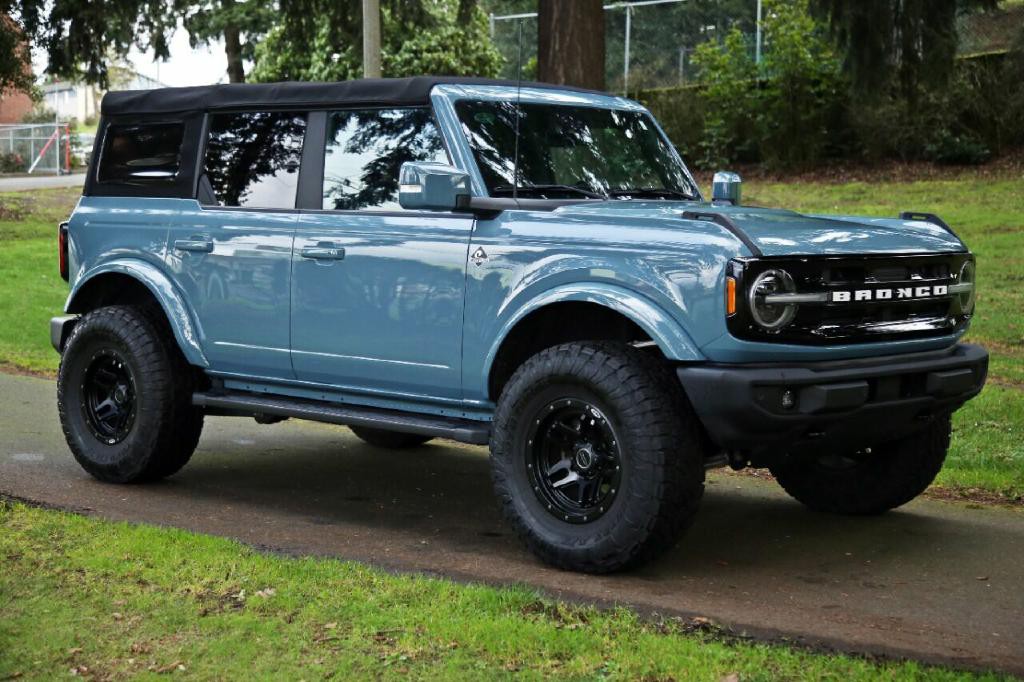 2021 Ford Bronco Image 10