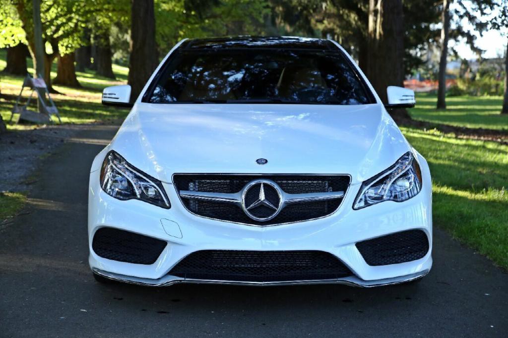 2016 Mercedes-Benz E-Class Image 12