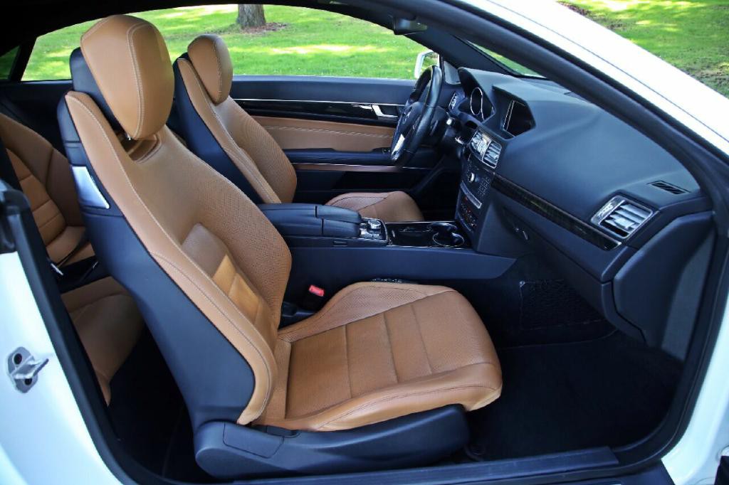 2016 Mercedes-Benz E-Class Image 16